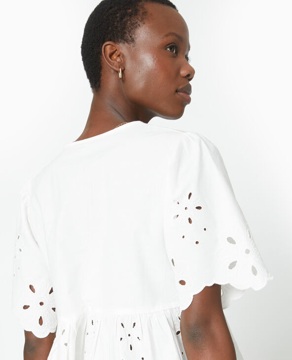 Blouse avec broderie anglaise et nouettes blanc - Pimkie